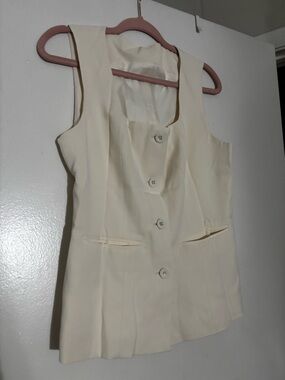Cream Button-Front Sleeveless Blazer Vest